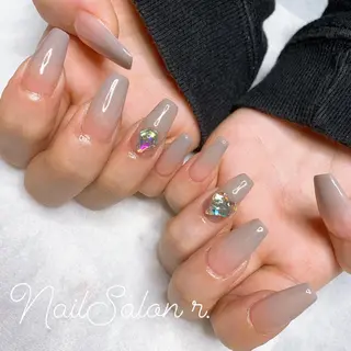 ネイル Nailsalon r.のネイルデザイン