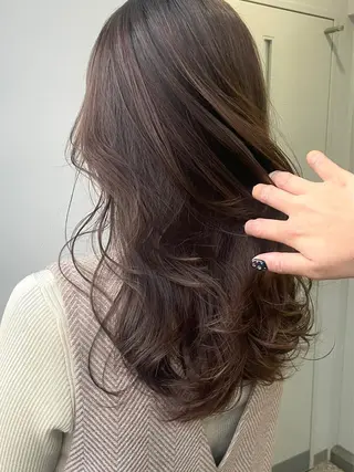 セミロング カラー Eleanor 立川北口のヘアスタイル