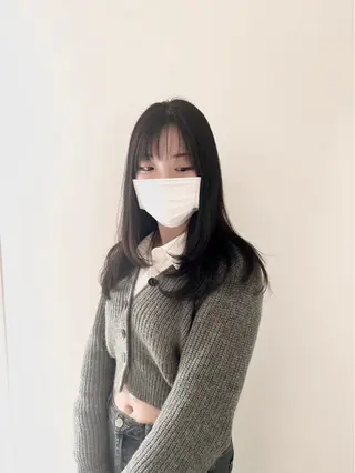 カラー 透明感カラー🦋艶髪 イヴカ💙のヘアスタイル