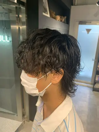 ショート パーマ メンズ 園田 将士のヘアスタイル