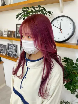 カラー リンダ所属・ベージュ/顔周り カット/スズキのヘアスタイル