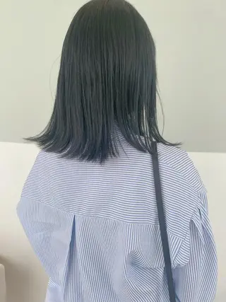 セミロング 艶髪/モテヘア🎀 MIHOのヘアスタイル