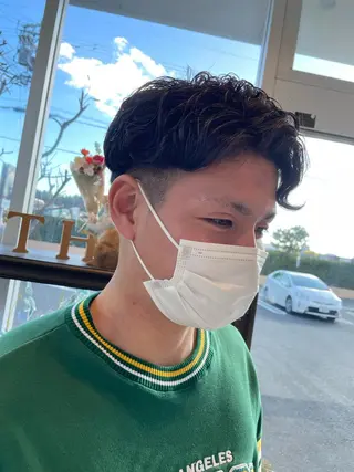 ショート パーマ メンズ 松永 果菜のヘアスタイル