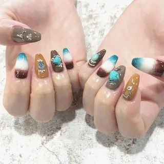 ネイル Allure小山店 高橋陽香のネイルデザイン