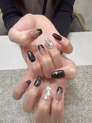 ネイル Guarendo錦糸町店所属・ガレンドウ 白澤 愛子のネイルデザイン