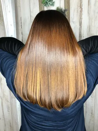 セミロング 🐆アンドウ チカコ🦓のヘアスタイル