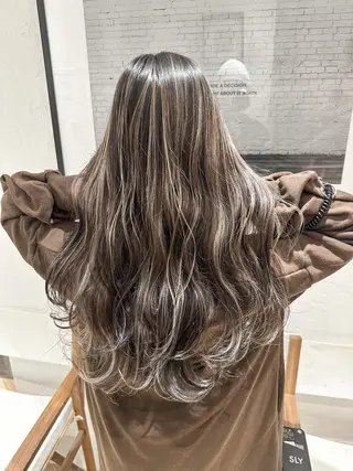 ロング 佐藤/本物志向の 髪質改善サロンのヘアスタイル