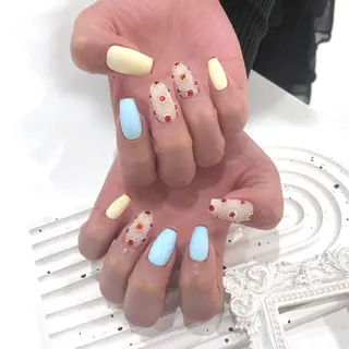 ネイル FLY Nail Salonのネイルデザイン