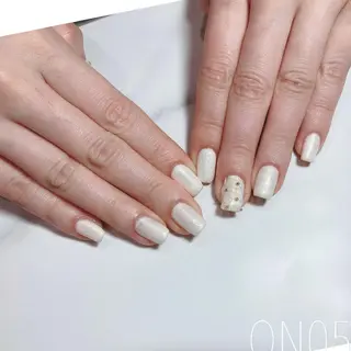 ネイル 園 寛子 （ネイリスト）のネイルデザイン