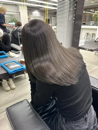 セミロング カラー ✨大人韓国レイヤー ✨吉原 潤✨のヘアスタイル