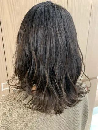ミディアム カラー Silk-lei【銀座店】所属・銀座/美髪縮毛矯正 /髪質改善/山本翔華のヘアスタイル