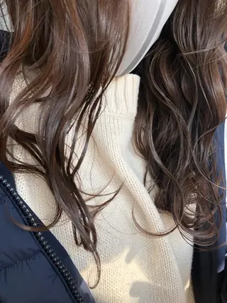 ロング カラー the OSCAR所属・韓国ヘアスタイリスト Harukaのヘアスタイル