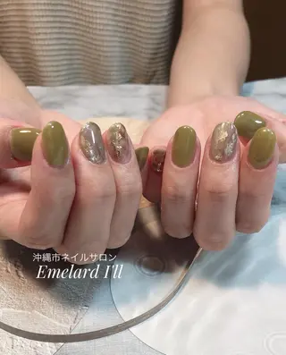 ネイル 沖縄市ネイルサロン エメラルドアイルのネイルデザイン