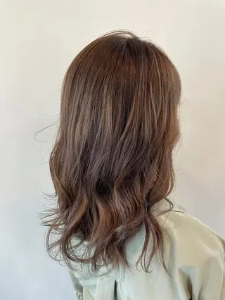 セミロング カラー FLAGS YAMATOのヘアスタイル