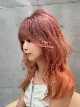 セミロング ケアブリーチ 韓国レイヤーKYONのヘアスタイル