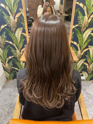 セミロング カラー moon 武蔵小杉所属・ヤマザキ アイ🕊 くすみカラー👒のヘアスタイル