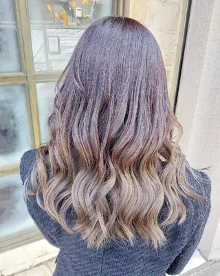 ロング カラー grow上野御徒町【グロウ】所属・ブリーチ・ハイトーン 特化🎉内山のヘアスタイル