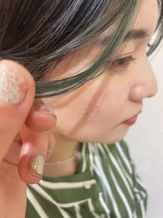 ショート カラー Of　HAIR所属・外山 なつ美のヘアスタイル