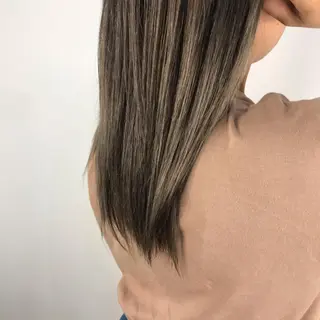 セミロング カラー 飯塚 青空のヘアスタイル