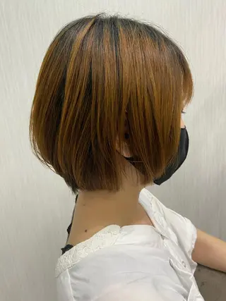 ショート カットパーマ✂️ 小坂田玲亜のヘアスタイル