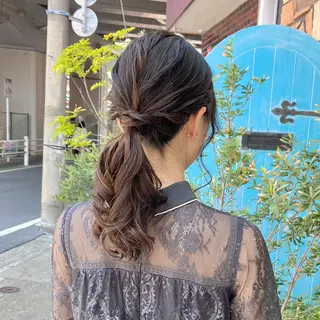 セミロング ヘアアレンジ 伊藤 玲衣のヘアスタイル