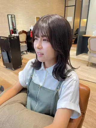 ミディアム 亀川蓮 Agu hairのヘアスタイル