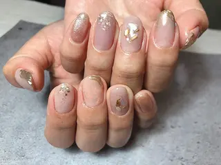 ショート カラー ネイル マツエク・マツパ illum hicariのネイルデザイン