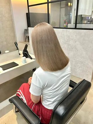 ミディアム カラー mood tatemachiのヘアスタイル