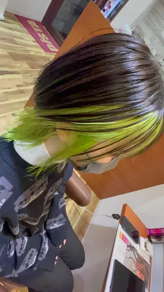 ショート カラー オージュアソムリエ DAIKI⭐️のヘアスタイル