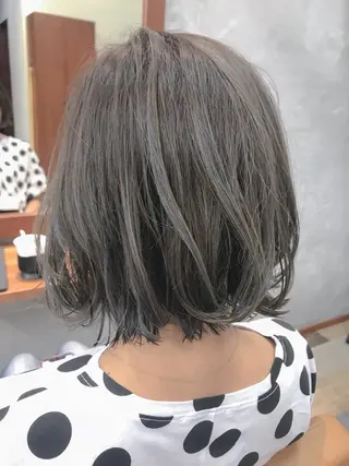 ミディアム カラー 💘トレンドスタイル 💘透明感ヘアのヘアスタイル