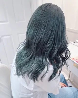 ミディアム カラー 🎀可愛くします💗 空きあり✨のヘアスタイル