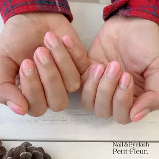 ネイル Petit Fleur所属・青柳 亜梨奈のマツエク・マツパデザイン