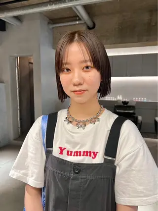 カラー 中村 衣里のヘアスタイル