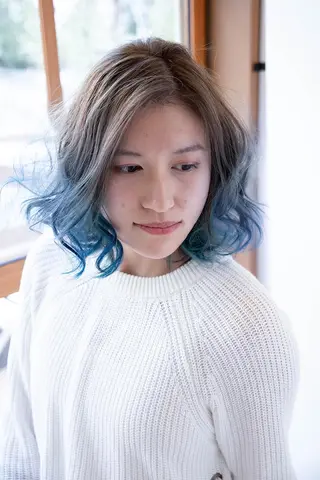 ミディアム カラー ⬇格安クーポン掲載⬇ 🌈PERS🌈のヘアスタイル