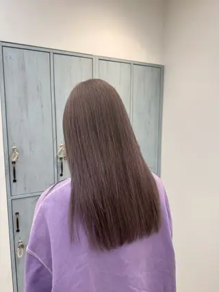 セミロング カラー hono🐬カラー 特化/ハイトーンのヘアスタイル