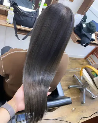 ロング カラー アンククロス kyokaのヘアスタイル