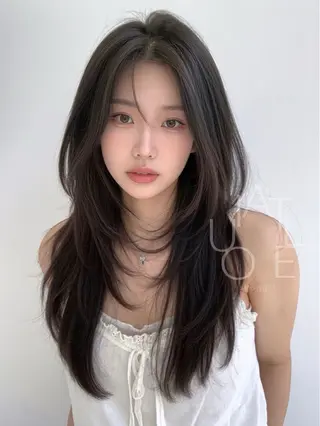 ロング GRANMASH丸川 典太のヘアスタイル