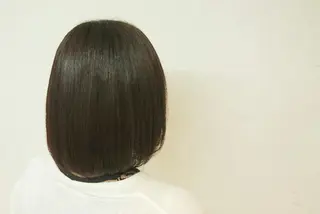 ショート 透明感ハイライト◎ 伊藤夏海のヘアスタイル