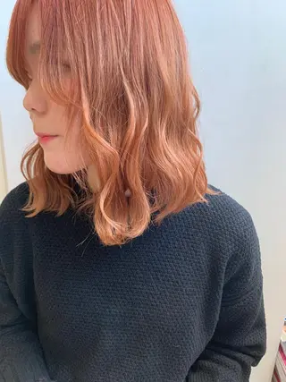 ミディアム カラー Le'a渋谷所属・インナーエクステ渋谷 🦋KAJIのヘアスタイル