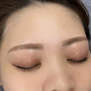アイブロウ Belinda 佐藤の眉毛・アイブロウイメージ