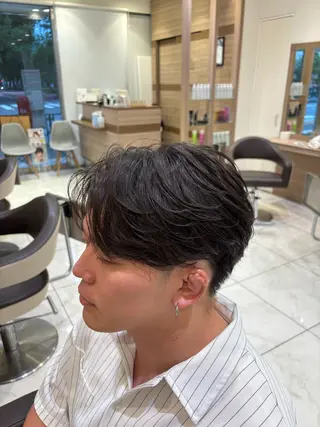 パーマ メンズ 山本 侑平のヘアスタイル