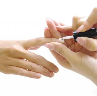 ネイル earth甲府昭和店 西村香穂のネイルデザイン