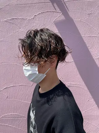 パーマ メンズ ひなた 艶カラー/渋谷のヘアスタイル