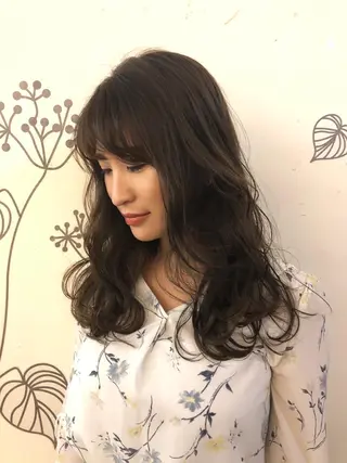 セミロング カラー omocha hair salon所属・大嶋 伸吾のヘアスタイル