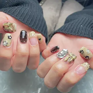 ネイル 加瀬 アンジェリーのネイルデザイン