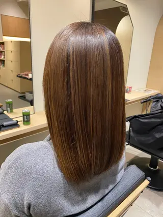 ミディアム カラー 新宿三丁目 Miyukiのヘアスタイル