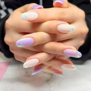 ネイル Mizuliネイル 眉毛メイクのサロンのネイルデザイン