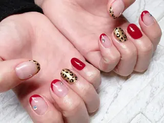 ネイル 佐藤 結衣のネイルデザイン