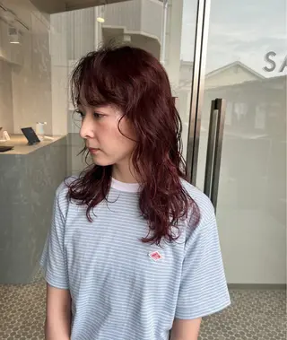 セミロング カラー パーマ 樋野 亮のヘアスタイル