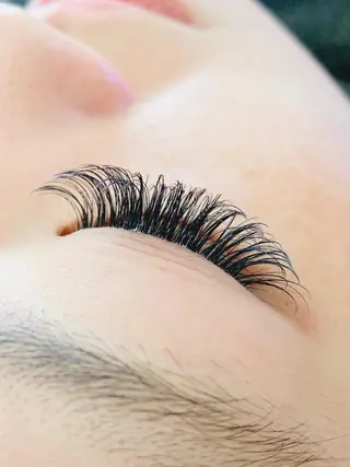 マツエク・マツパ sHioN髪質改善 美髪矯正／ヘア着付けのヘアスタイル